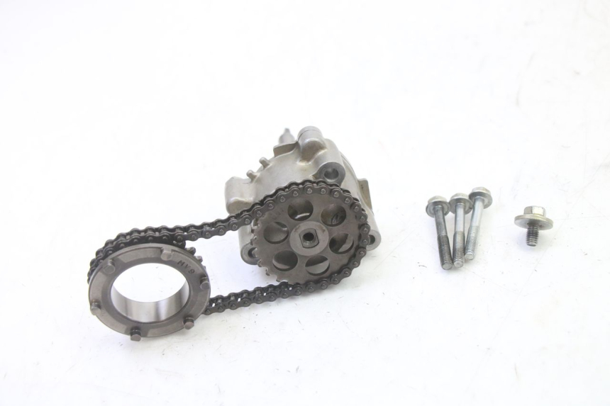 photo de OIL PUMP HONDA CBR RR FIREBLADE 900 (1992 - 1994)