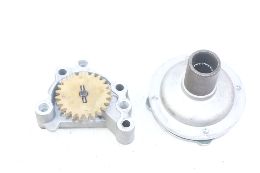 photo de OIL PUMP YCF PILOT 125