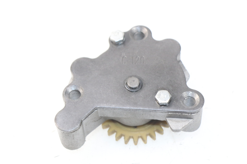 photo de OIL PUMP YCF R-START 125