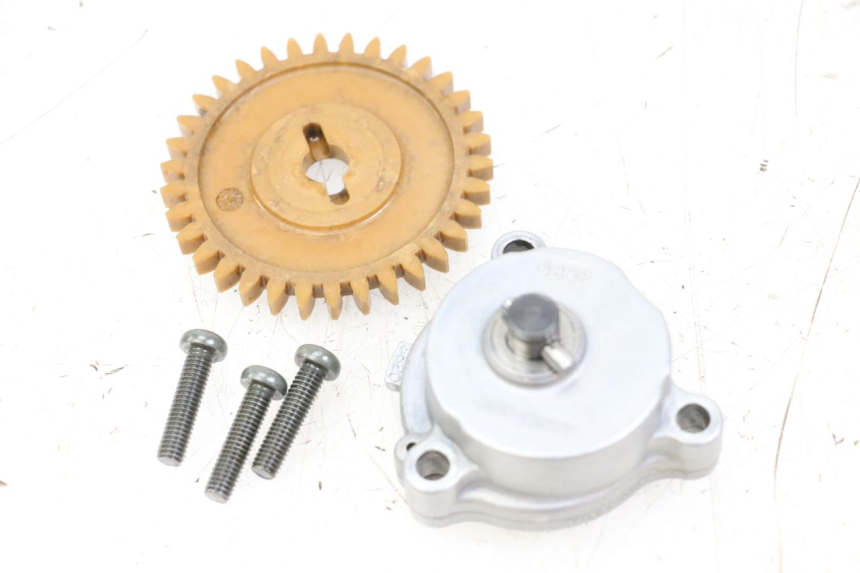 photo de OIL PUMP SUZUKI SV S 650 (1999 - 2002)