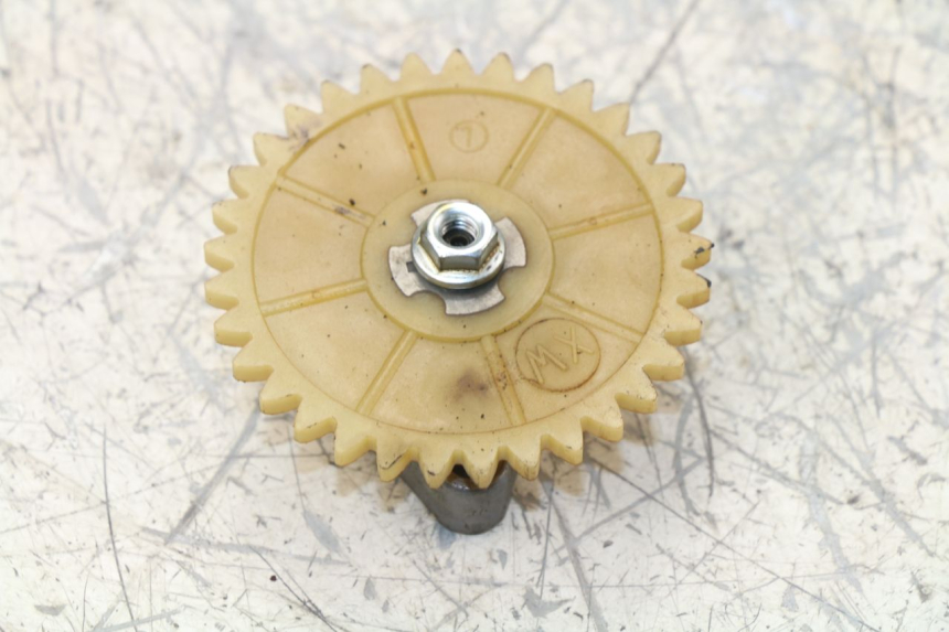 photo de OIL PUMP YIYING WALLABY 50 (2007 - 2015)