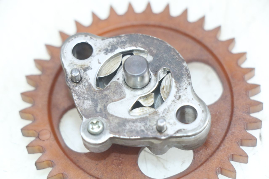 photo de OIL PUMP YAMAHA X-MAX XMAX 250 (2006 - 2009)