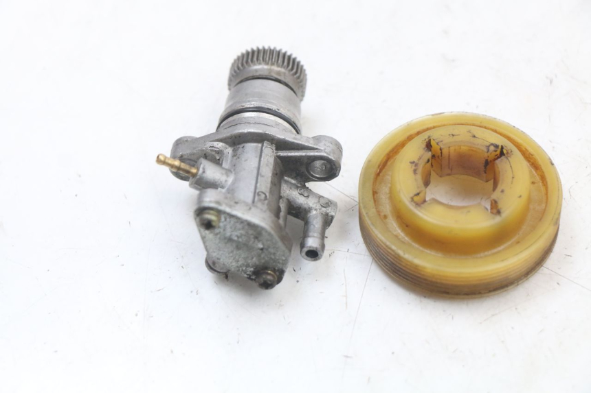 photo de OIL PUMP YAMAHA BW'S NG NEXT GENERATION 50 (1996 - 2003)