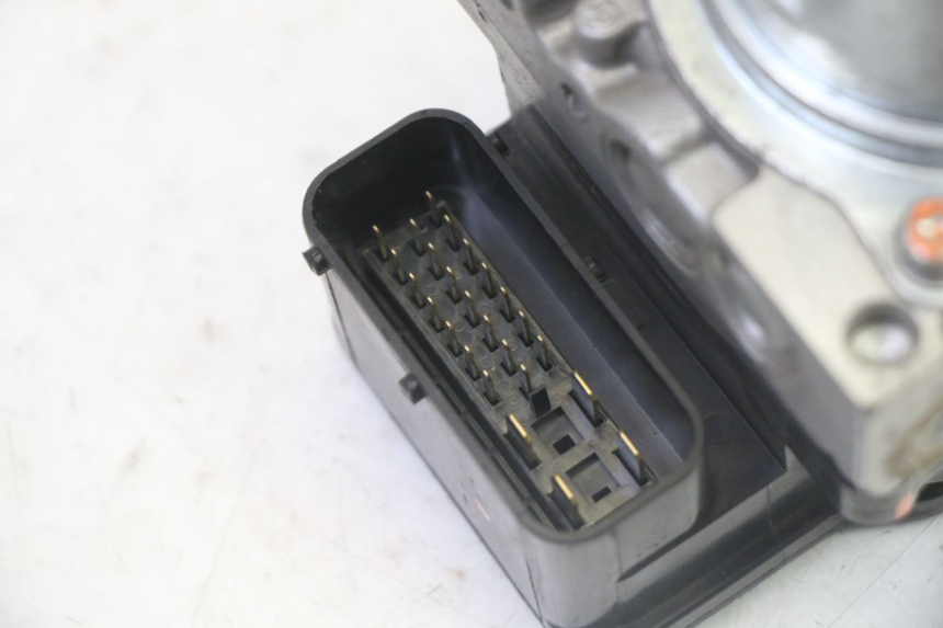 photo de ABS PUMP HONDA FES S-WING SWING ABS 125 (2007 - 2015)