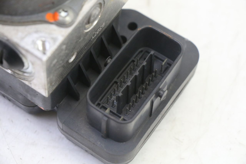photo de ABS PUMP YAMAHA FJR ABS 1300 (2016 - 2020)