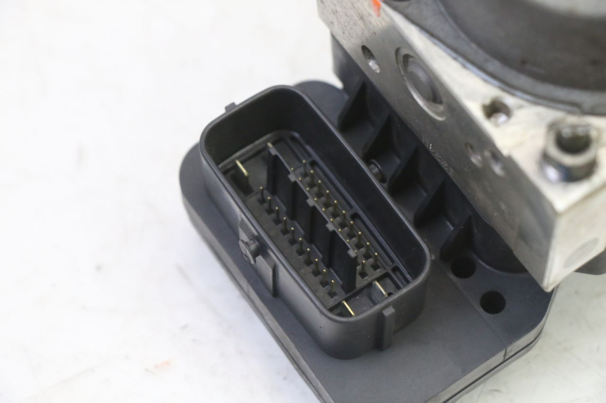 photo de ABS PUMP YAMAHA FJR ABS 1300 (2006 - 2012)