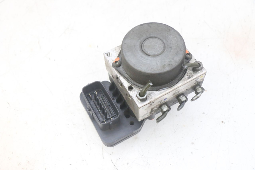 photo de ABS PUMP YAMAHA FJR ABS 1300 (2006 - 2012) - Surface and material condition