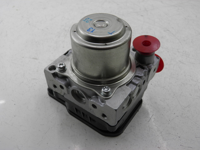 photo de ABS PUMP HONDA FES S-WING SWING ABS 125 (2007 - 2015)