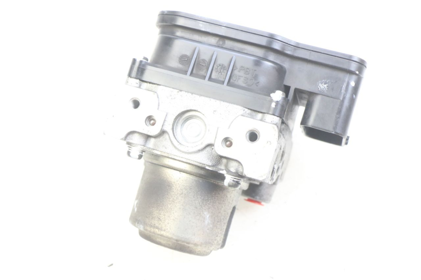 photo de ABS PUMP HONDA FJS SILVERWING SILVER WING 400 (2009 - 2016)