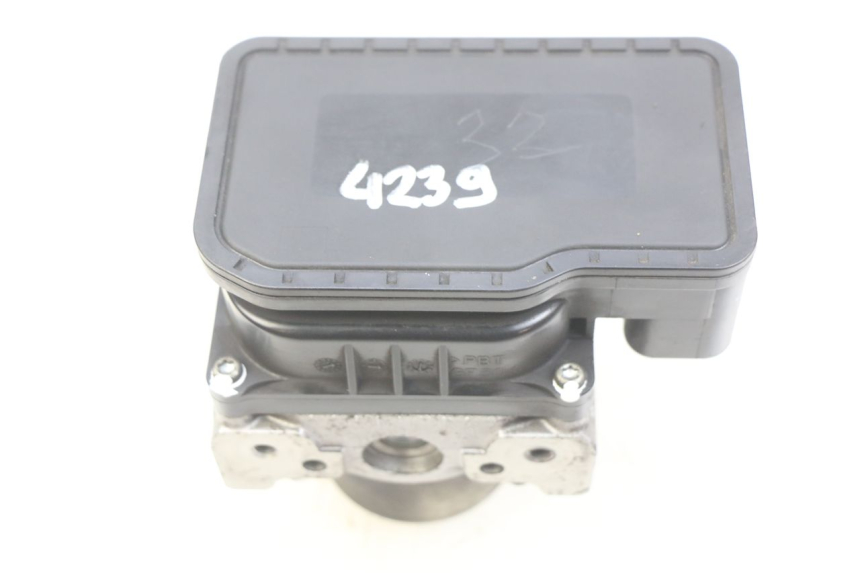 photo de ABS PUMP HONDA FJS SILVERWING SILVER WING 400 (2009 - 2016)