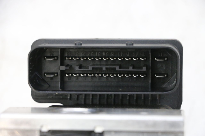 photo de ABS PUMP PIAGGIO MP3 HPE 300 (2019 - 2026) - Component detail