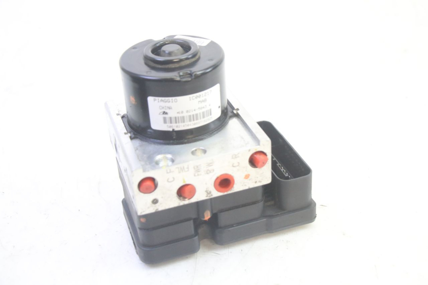 photo de ABS PUMP PIAGGIO MP3 500 (2016 - 2018) - Zoom on usage condition