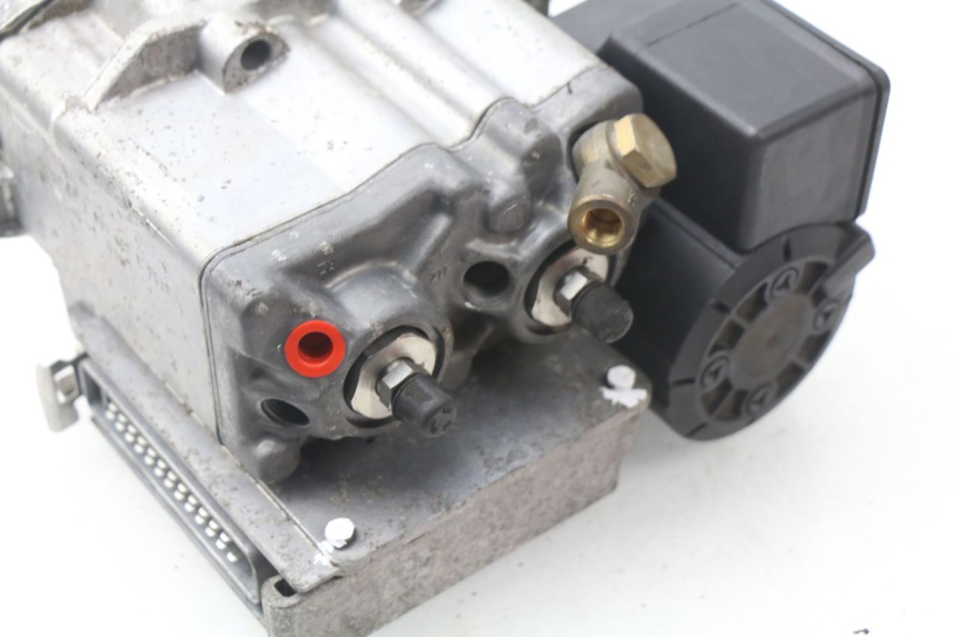 photo de ABS PUMP BMW R GS 1150 (1999 - 2004) - Zoom on usage condition