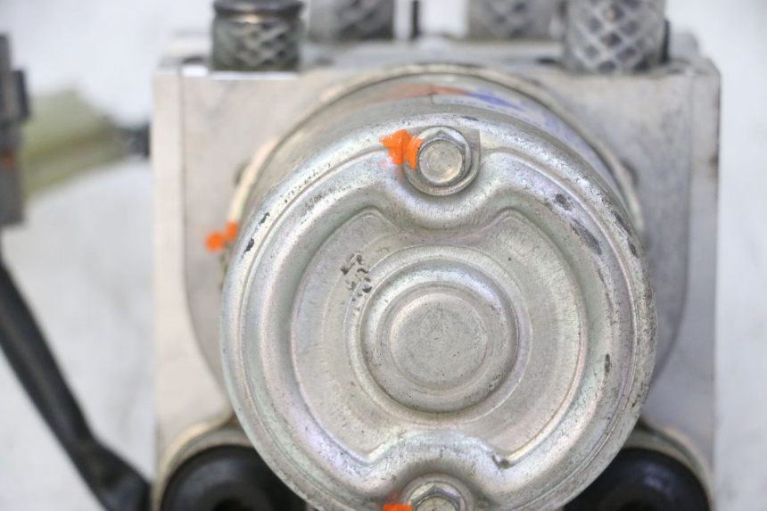 photo de ABS PUMP YAMAHA TDM ABS 900 (2002 - 2014)