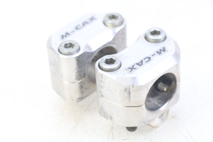 photo de HANDLEBAR RISER HONDA CR 80 (2001 - 2003)