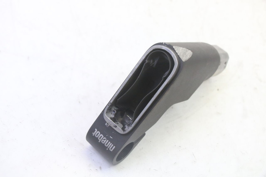 photo de HANDLEBAR CLAMP SEGWAY NINEBOT F65I 1