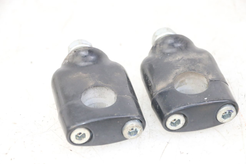 photo de HANDLEBAR RISERS HONDA FORZA ABS 300 (2013 - 2019)