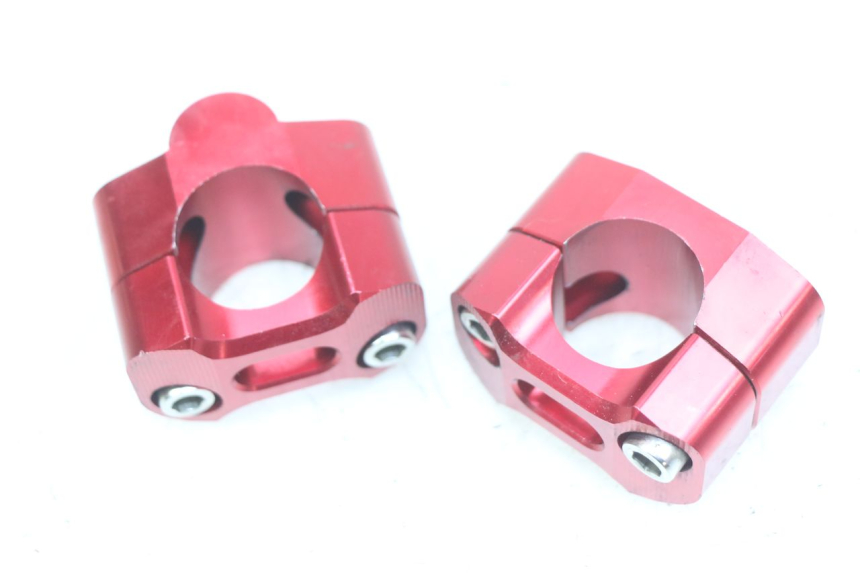 photo de HANDLEBAR RISER HONDA CR 125 (1995 - 1997)