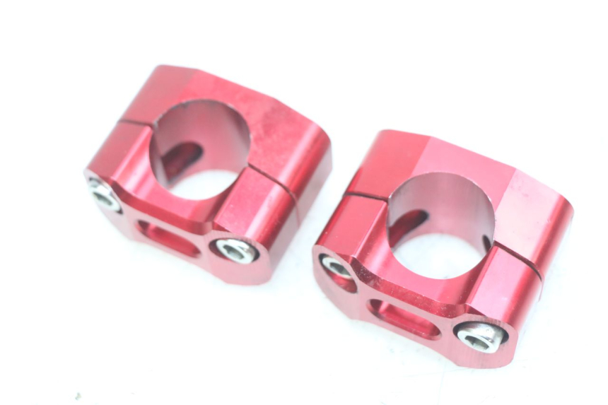 photo de HANDLEBAR RISER HONDA CR 125 (1995 - 1997)