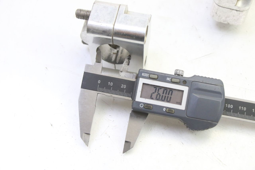 photo de HANDLEBAR RISERS RIEJU MRT 50 (2018 - 2021)