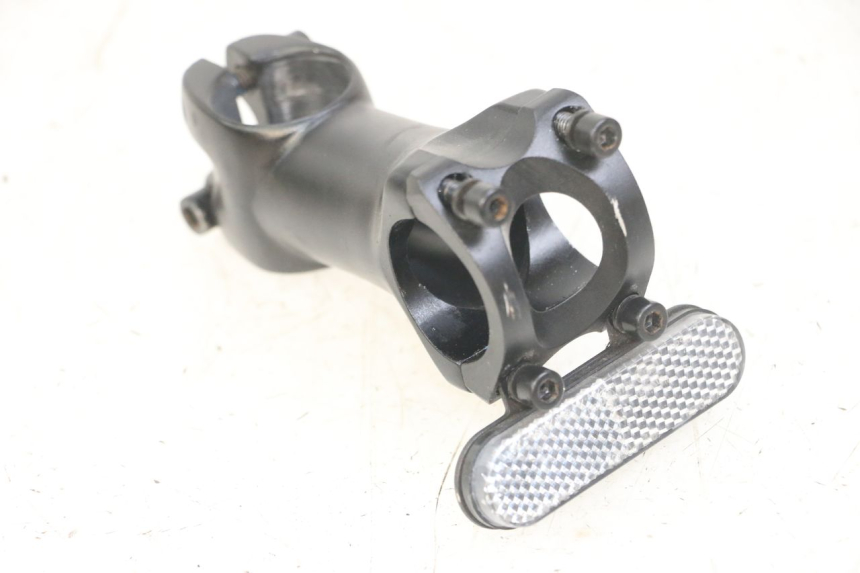 photo de HANDLEBAR CLAMP NAMI STELLAR 1
