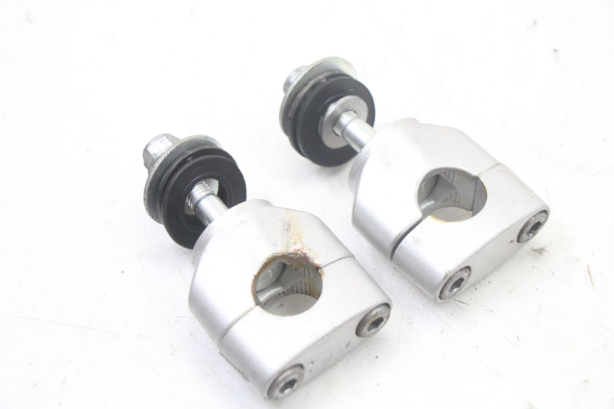 photo de HANDLEBAR RISERS SUZUKI GSX F GSXF 650 (2007 - 2015)