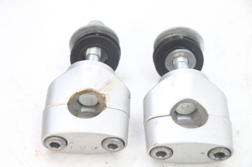 photo de HANDLEBAR RISERS SUZUKI GSX F GSXF 650 (2007 - 2015)