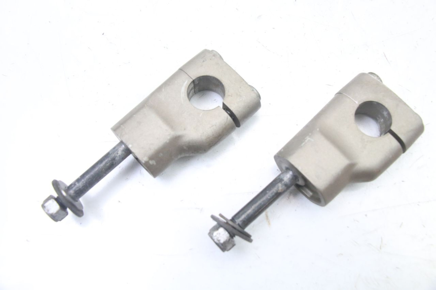 photo de HANDLEBAR RISERS YAMAHA XJ6 ABS 600 (2008 - 2016)