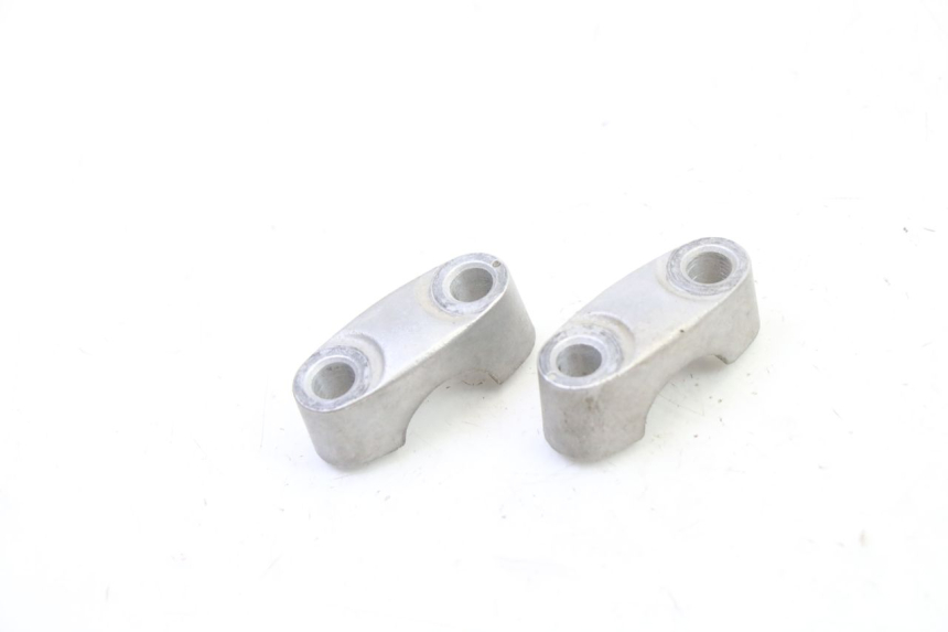 photo de HANDLEBAR RISERS YAMAHA YFM BRUIN 350 (2003 - 2009)