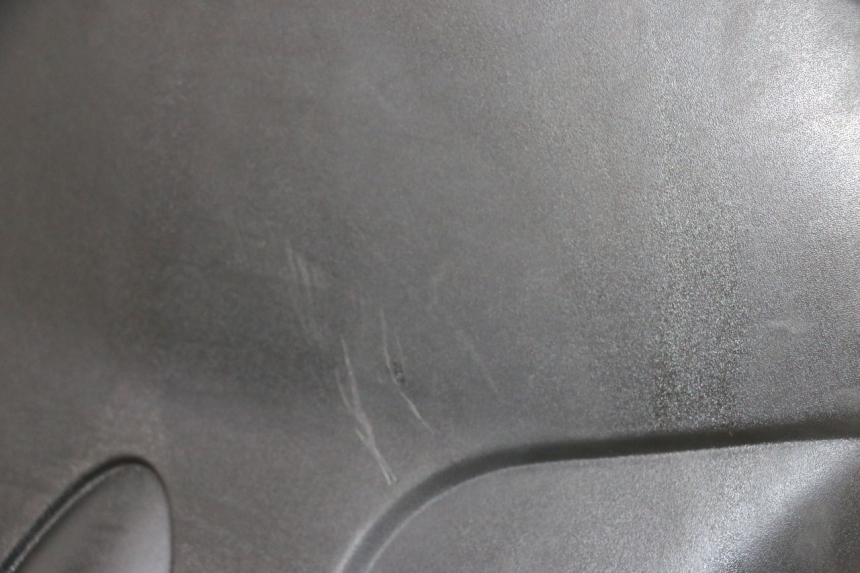 photo de GLOVEBOX DOOR ADIVA AD3 300 (2014 - 2020)