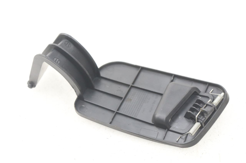 photo de GLOVEBOX DOOR DAELIM S4 50 (2010 - 2015)