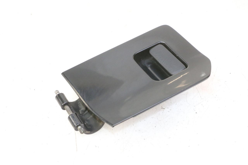 photo de GLOVEBOX DOOR HONDA FES S-WING SWING ABS 125 (2007 - 2015)
