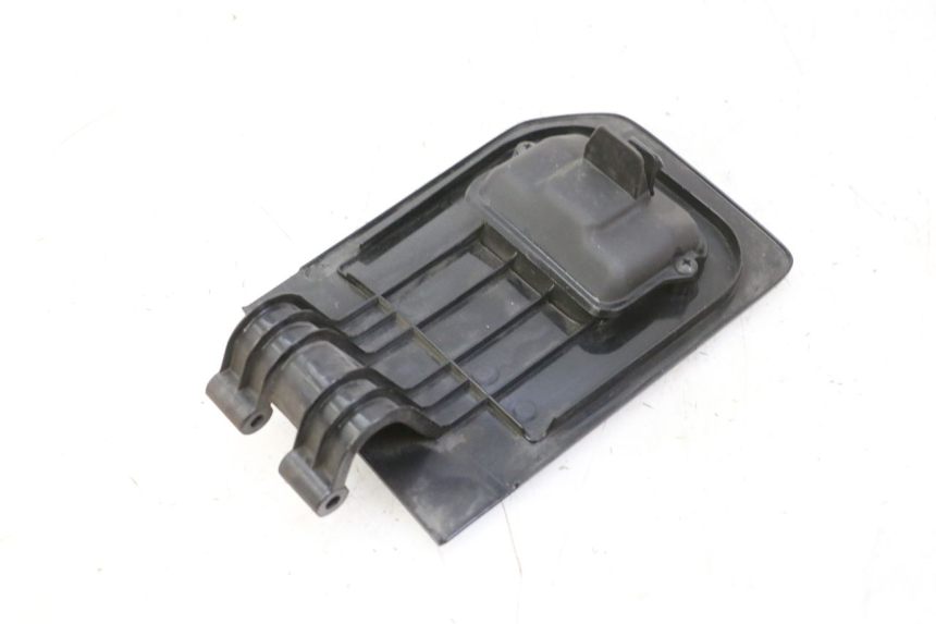 photo de GLOVEBOX DOOR HONDA FES S-WING SWING ABS 125 (2007 - 2015)