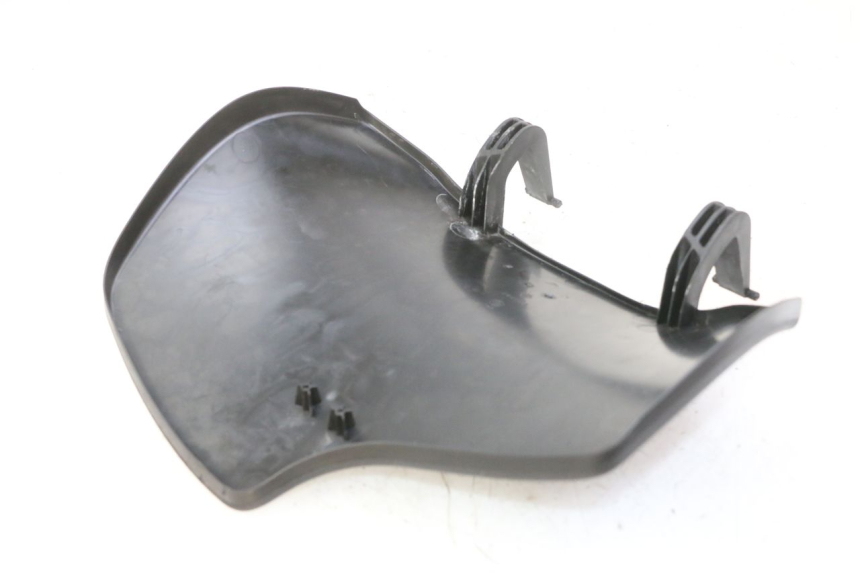 photo de GLOVE BOX DOOR PIAGGIO FLY 2T 50 (2004 - 2017)