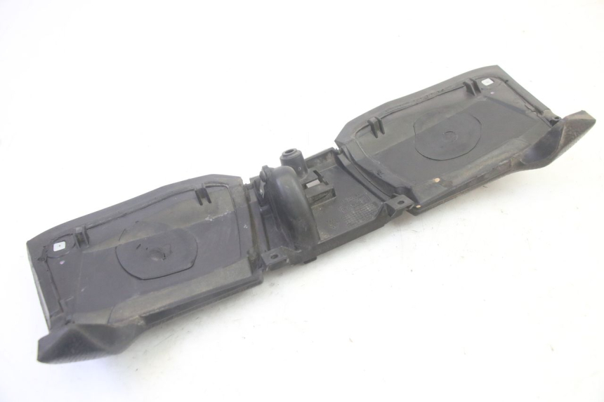 photo de GLOVEBOX DOOR PIAGGIO MP3 500 (2016 - 2018) - Product overview