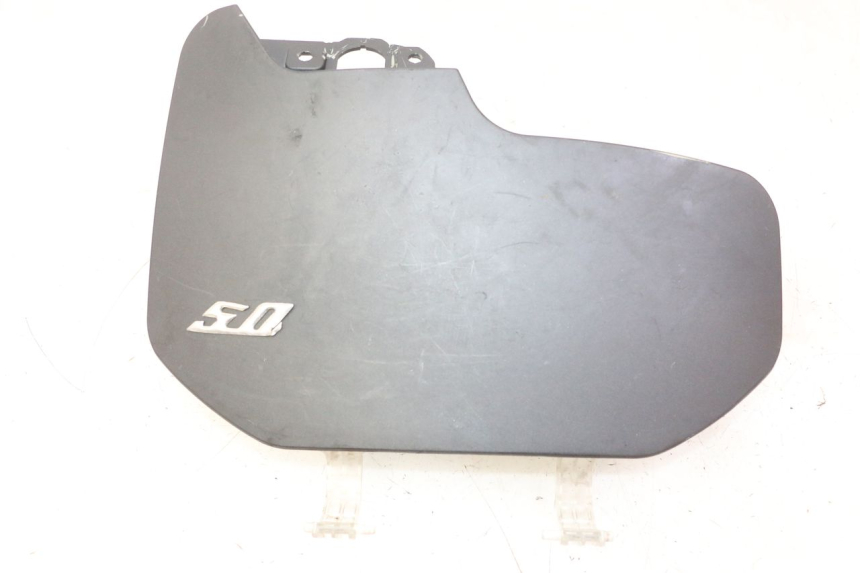 photo de GLOVEBOX DOOR KYMCO LIKE 4T 50 (2019 - 2025)