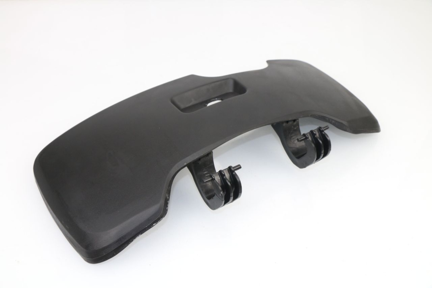photo de GLOVEBOX DOOR SYM GTS 250 (2005 - 2008)