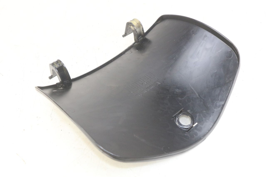 photo de GLOVE BOX DOOR YIYING YY125T 125 (2006 - 2014)