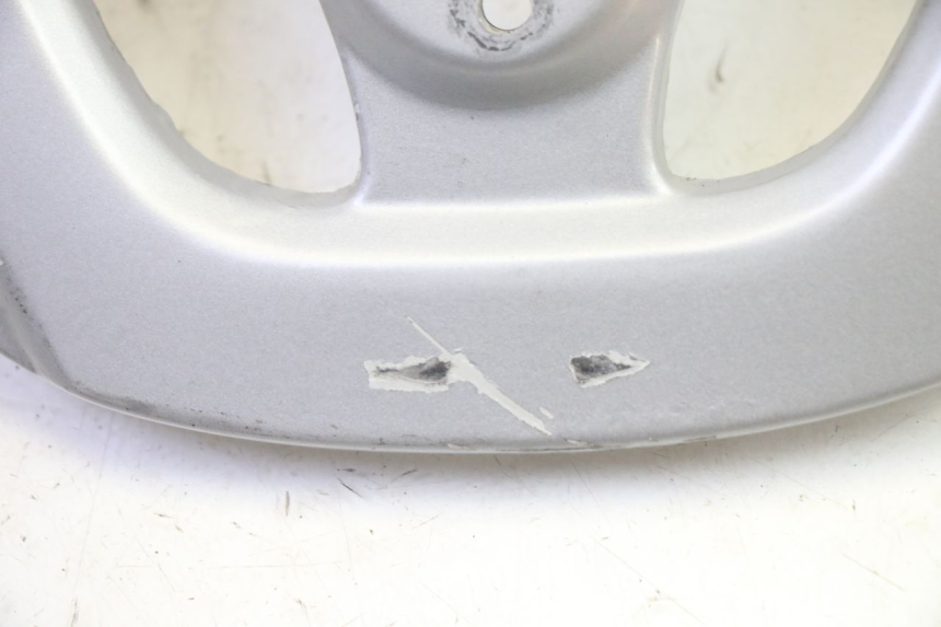 photo de LUGGAGE RACK SYM FIDDLE 3 III 125 (2014 - 2020) - Surface and material condition