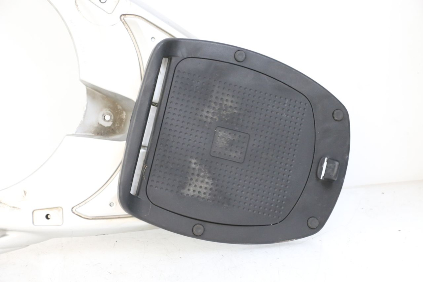 photo de LUGGAGE RACK RENAULT KOURANOS 125 (2001 - 2004)
