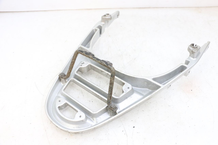 photo de LUGGAGE RACK KYMCO LIKE 125 (2009 - 2016) - Zoom on usage condition