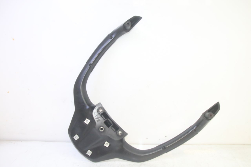 photo de LUGGAGE RACK PIAGGIO MP3 HPE 350 (2018 - 2020) - Surface and material condition