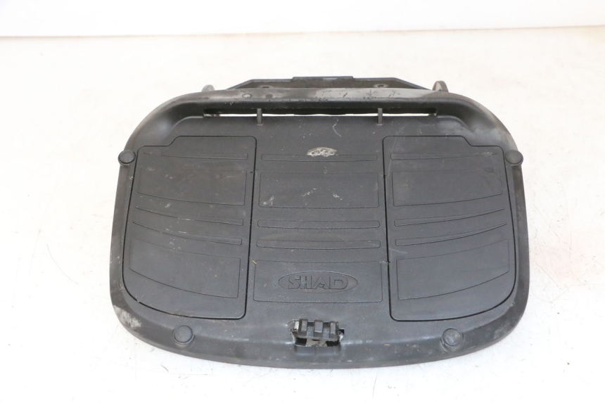 photo de LUGGAGE RACK PIAGGIO MP3 LT 400 (2007 - 2012)