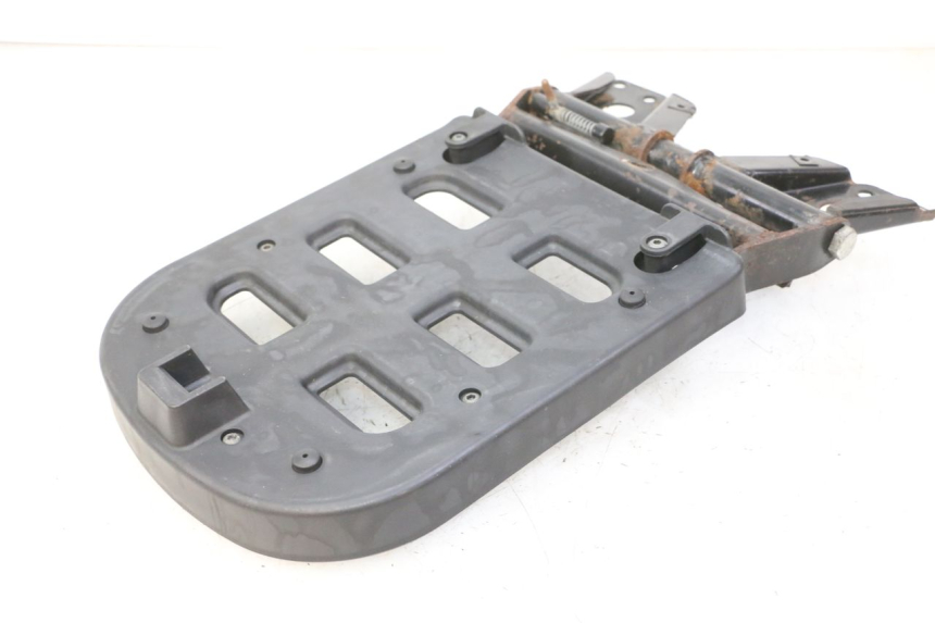 photo de LUGGAGE RACK PIAGGIO MP3 RL 250 (2007 - 2010)