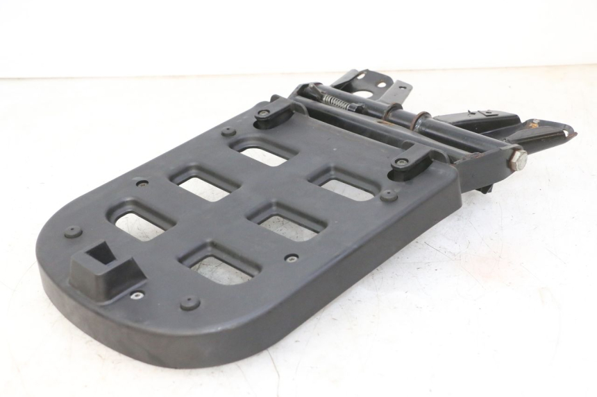 photo de LUGGAGE RACK PIAGGIO MP3 RL 250 (2007 - 2010)