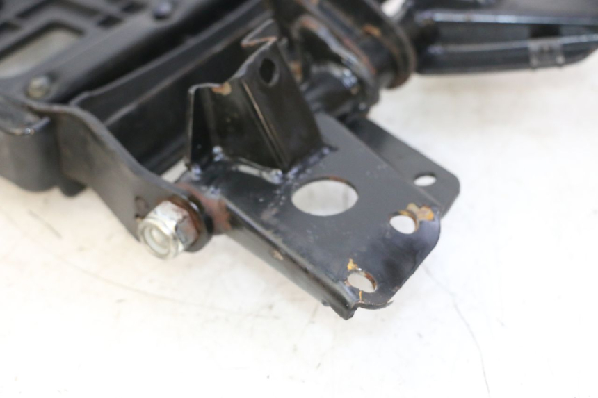 photo de LUGGAGE RACK PIAGGIO MP3 RL 250 (2007 - 2010)