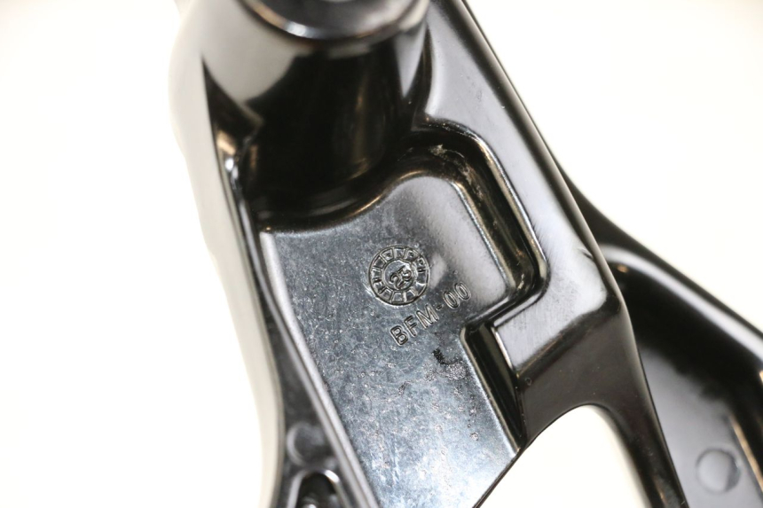 photo de LUGGAGE RACK YAMAHA NEO'S CORE 1 (2022 - 2026) - Zoom on usage condition