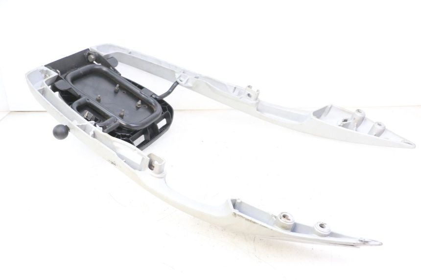 photo de LUGGAGE RACK PEUGEOT SATELIS 125 (2013 - 2018)