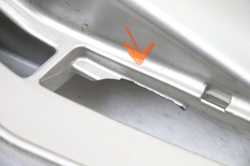 photo de LUGGAGE RACK PIAGGIO VESPA GRANTURISMO 125 (2003 - 2007)