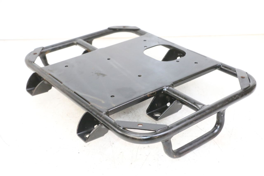 photo de LUGGAGE RACK PEUGEOT TWEET PRO CARGO 50 (2018 - 2020) - Fixing points details